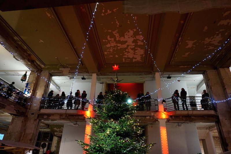 weihnachtsbaum-weihnachtsrodeo-berlin