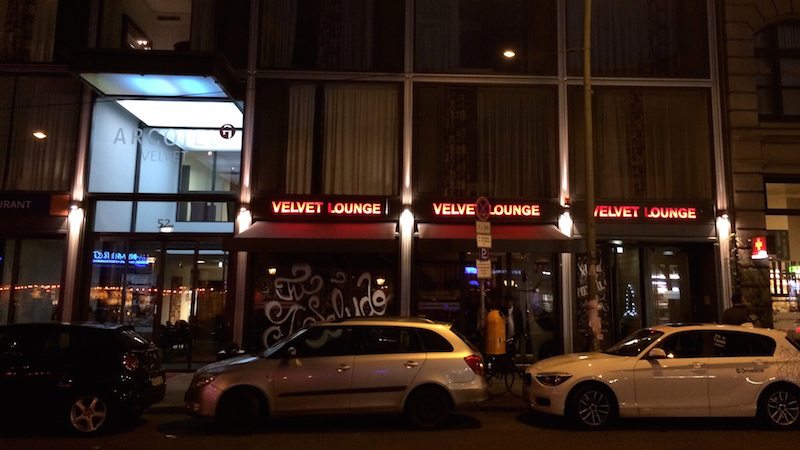 hotel-velvet-tu-salud-bar-berlin