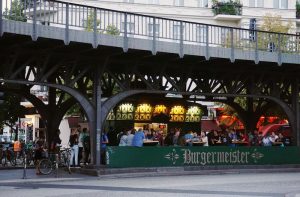 berlin-nachtschwaermer-kreuzberg-schlesisches-tor-1