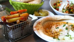 Israelisches Essen In Berlin Hier Findet Ihr Die Beste Israelische Kuche