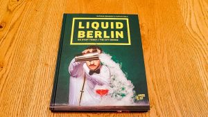 berlin-buch-liquid-berlin-die-stadt-trinkt-titelbild